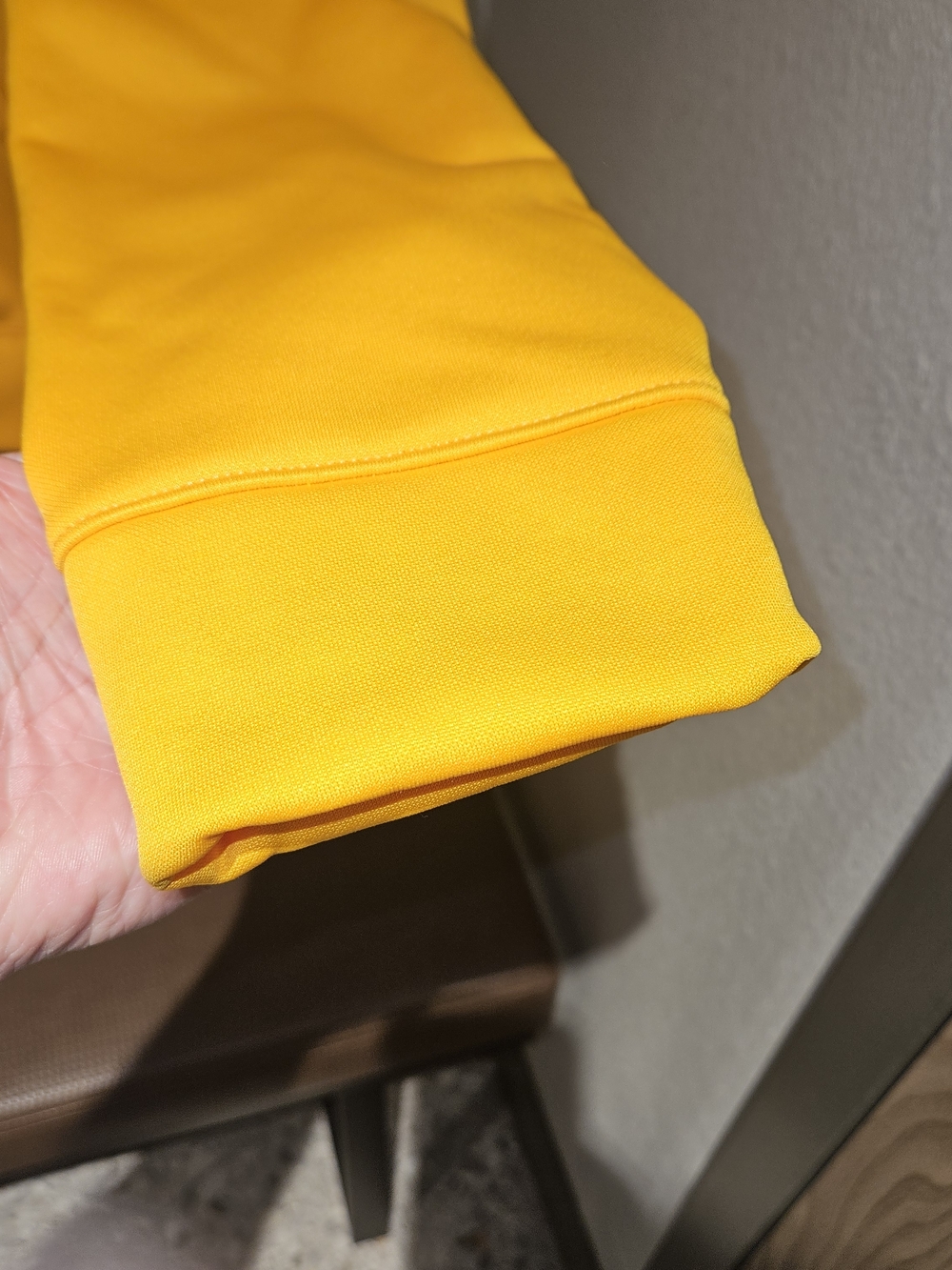 Colosseum Yellow Toledo Rockets Hoodie with Black Logo - Picture 4 of 10